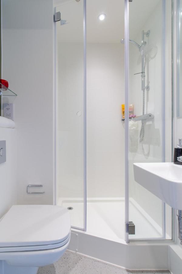 En Suite Rooms & Studios, Coventry - Sk Exterior photo